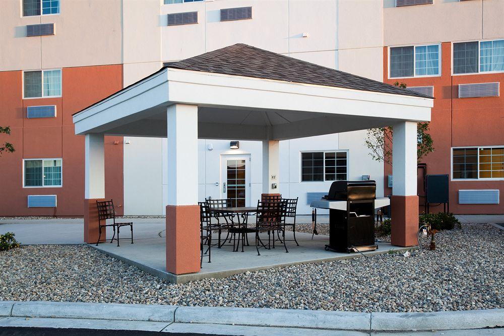 Candlewood Suites Minot By Ihg Exterior photo